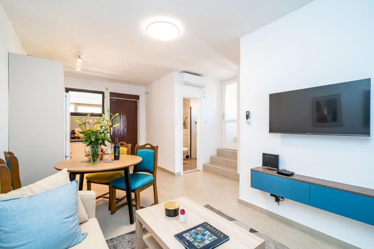 M2 Apartment Дубровник Екстериор снимка