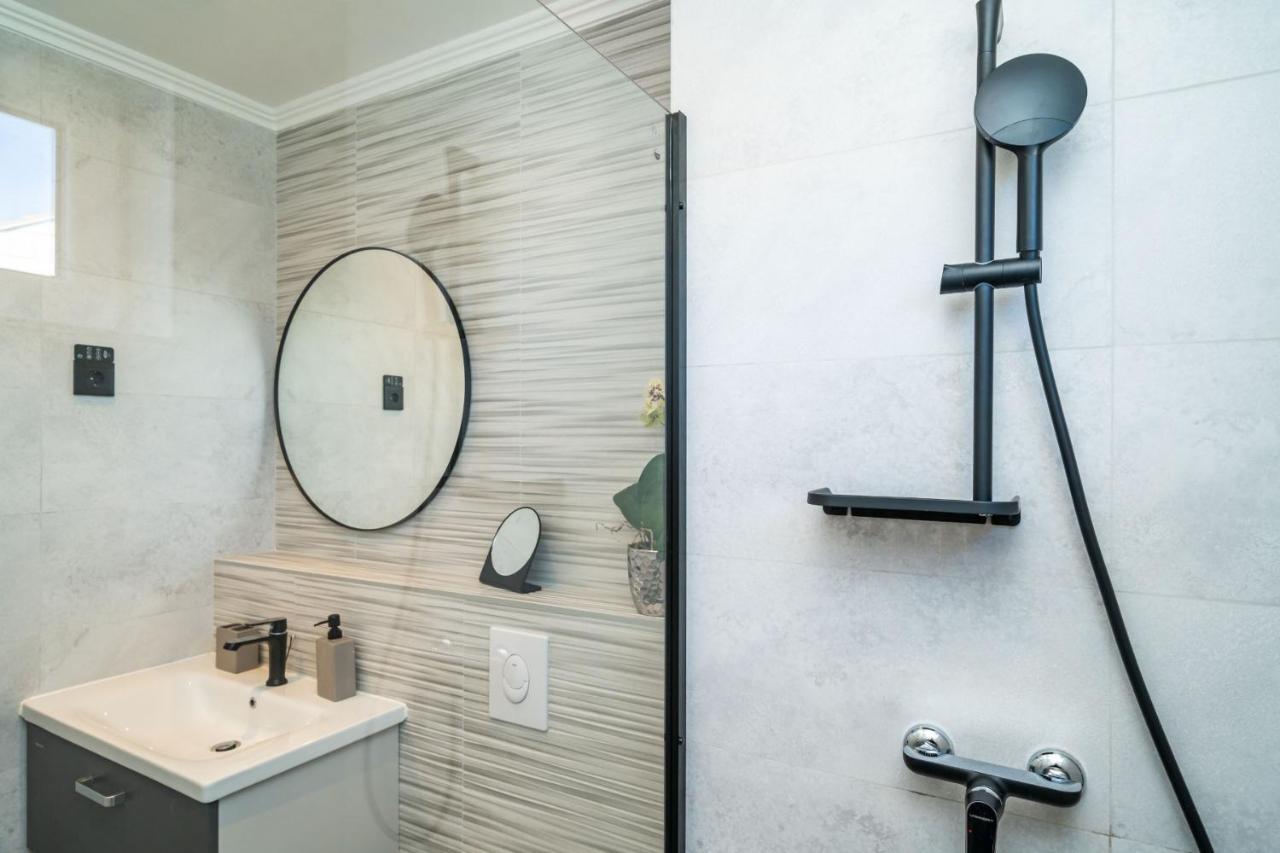 M2 Apartment Дубровник Екстериор снимка